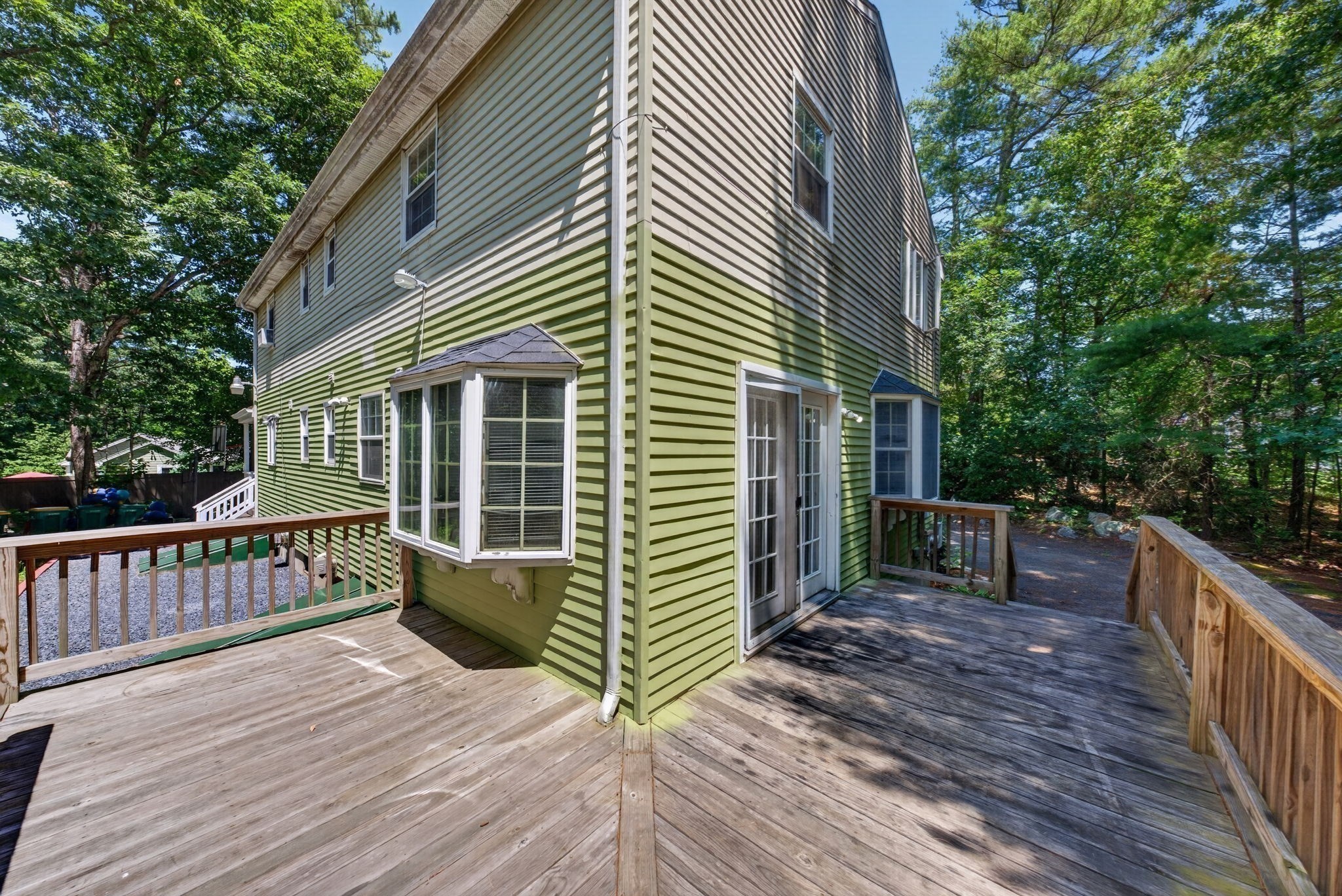 474-476 Franklin Street Property Photo 15