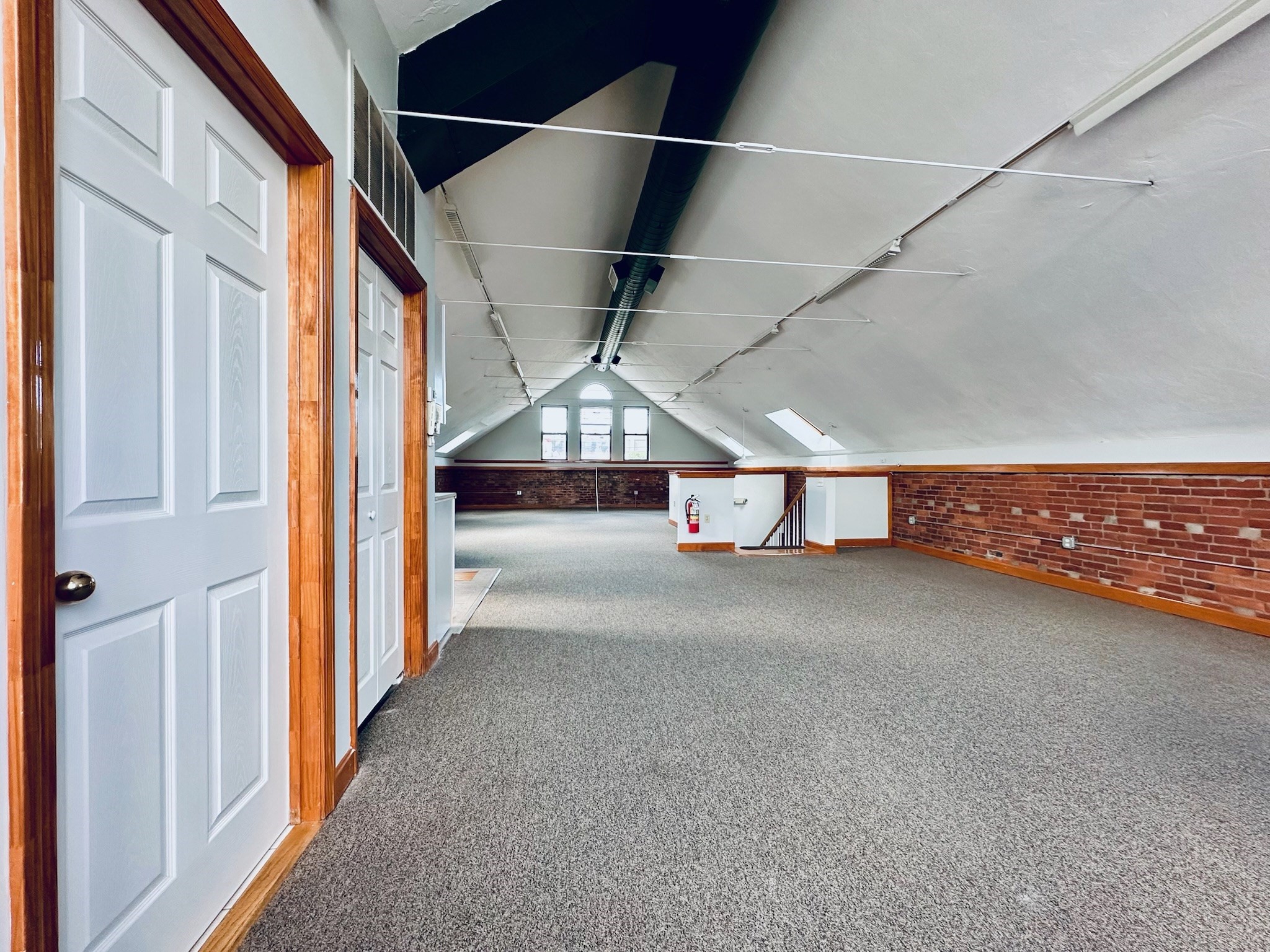 56 Park St Property Photo 5