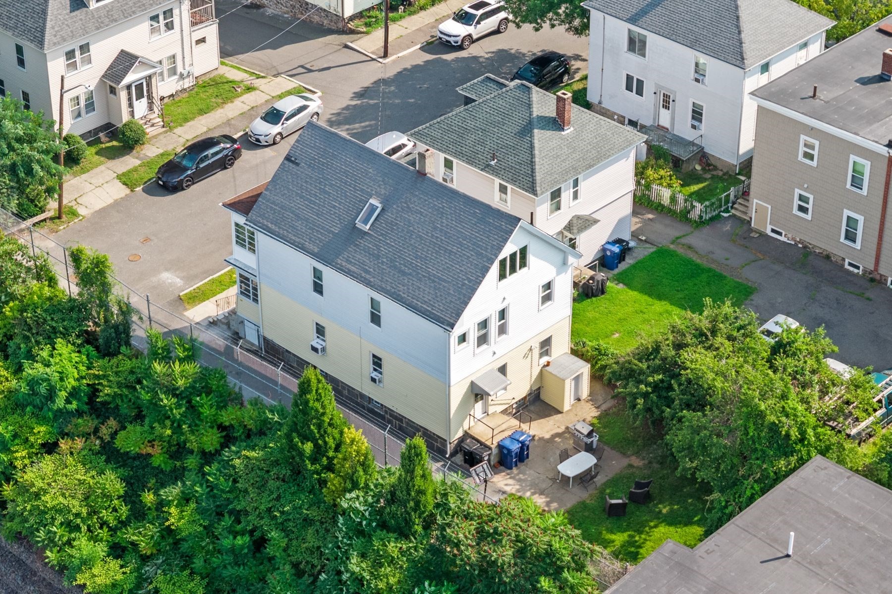 53 Cedar Street Property Photo 7