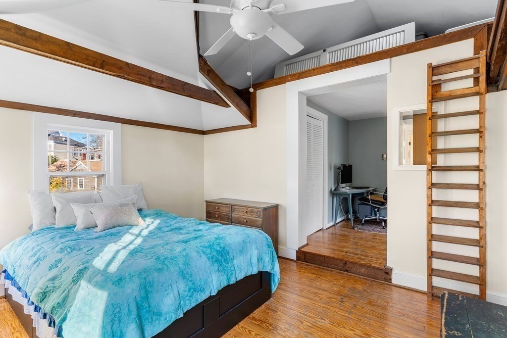 12 Bassett Street Property Photo 14