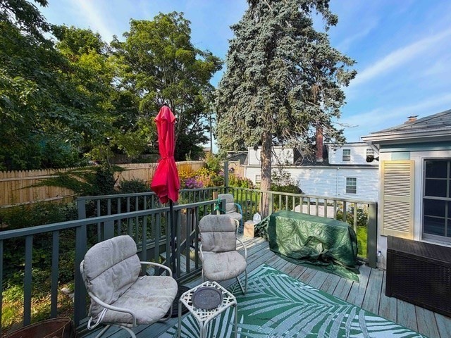 12 Bassett Street Property Photo 27