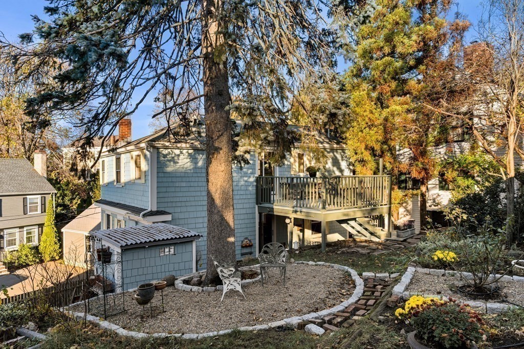 12 Bassett Street Property Photo 30