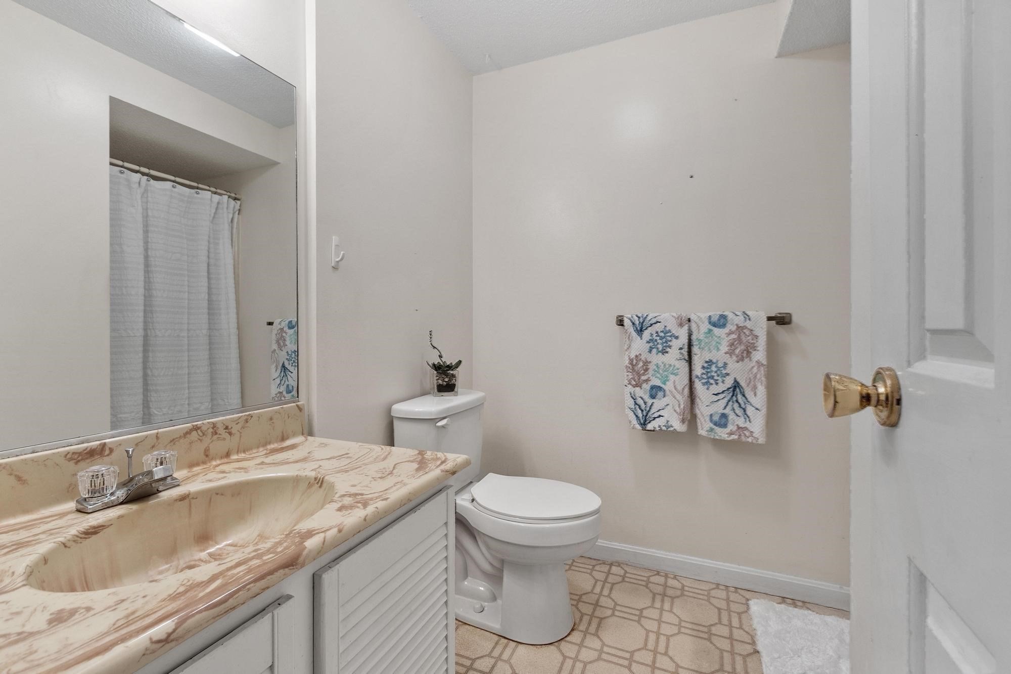 255 North Rd # 187 Property Photo 15