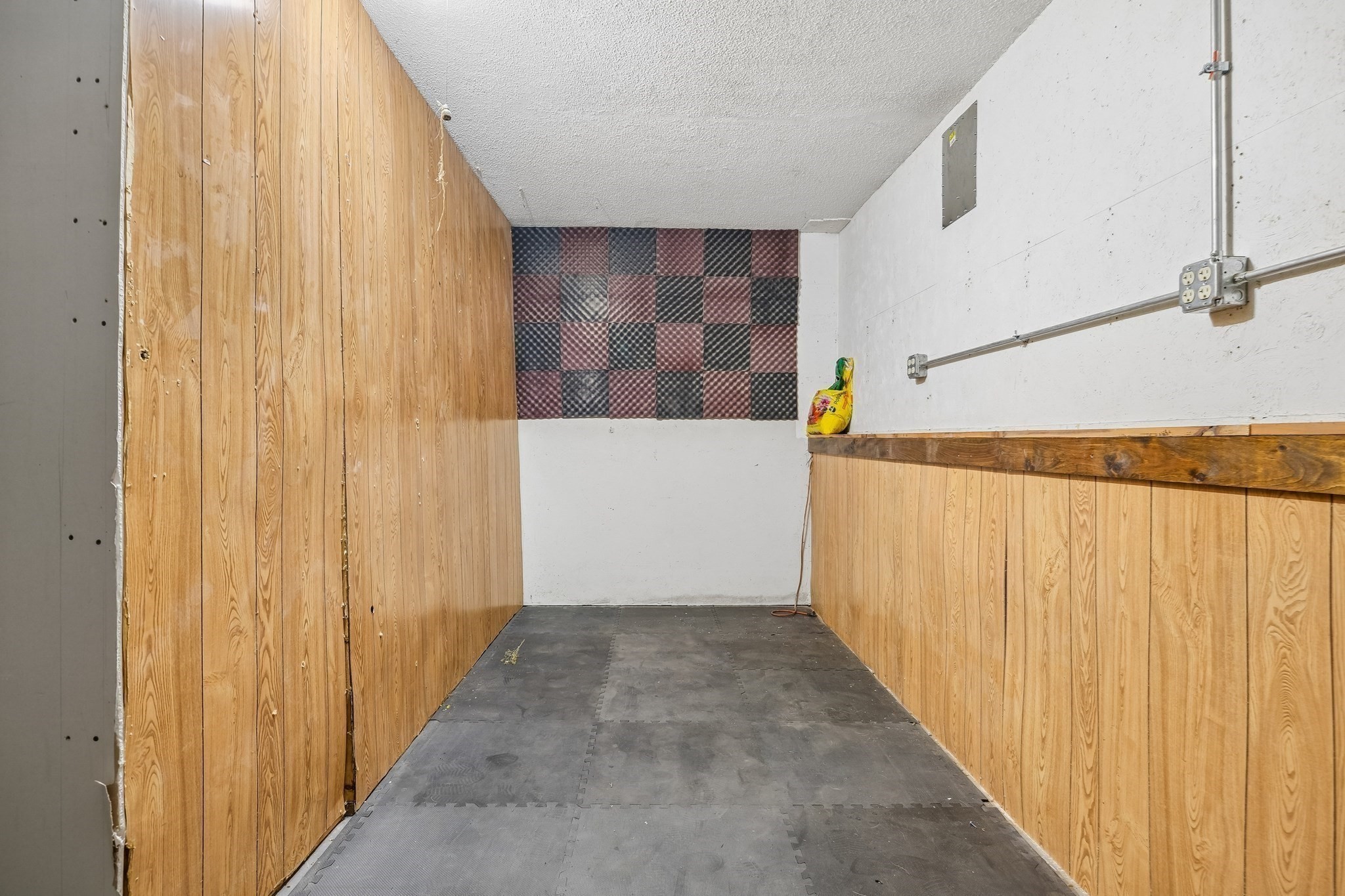 18 Ballou St # 2 Property Photo 32