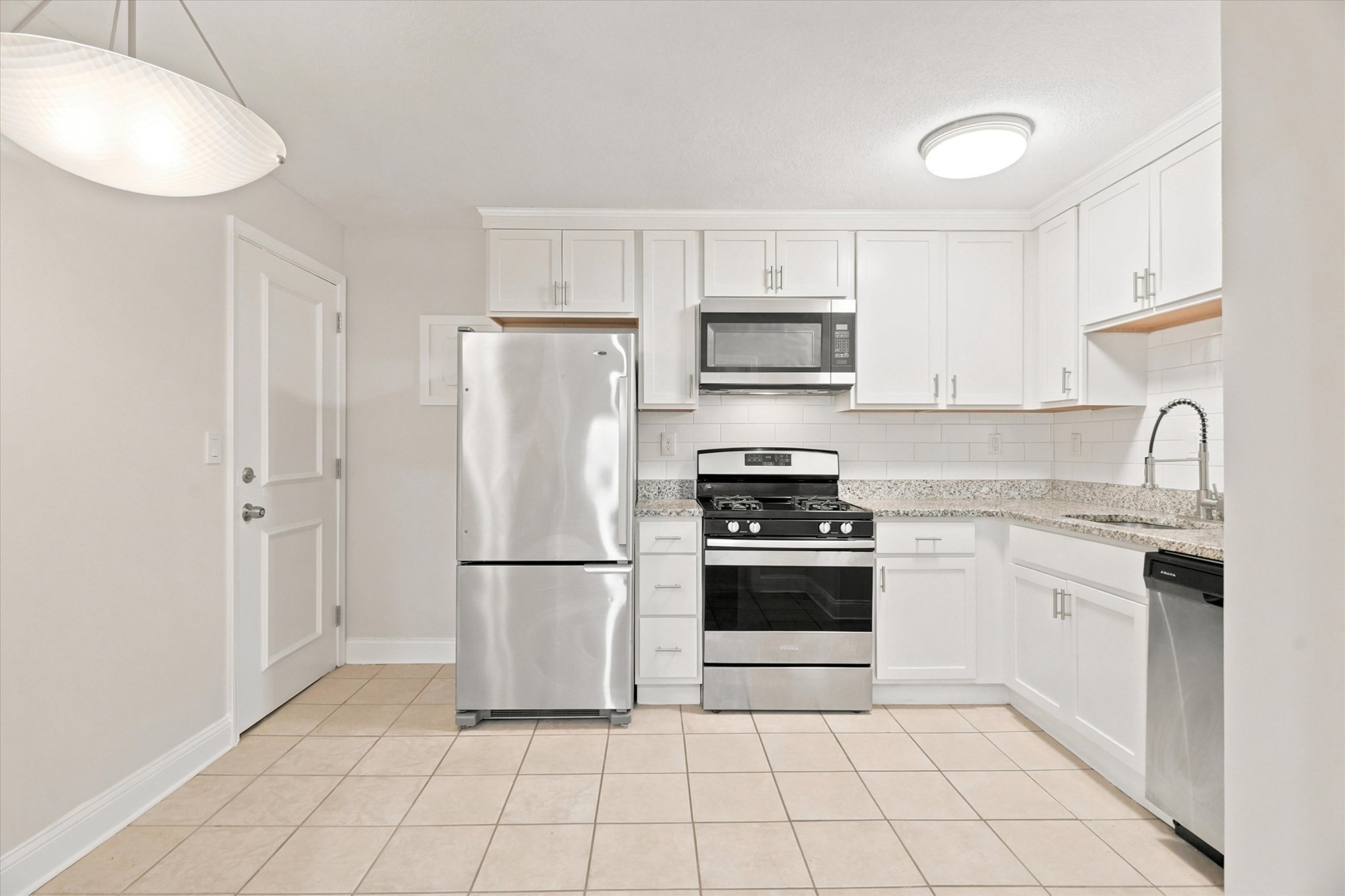 645 W Lowell Ave # 8 Property Photo 13