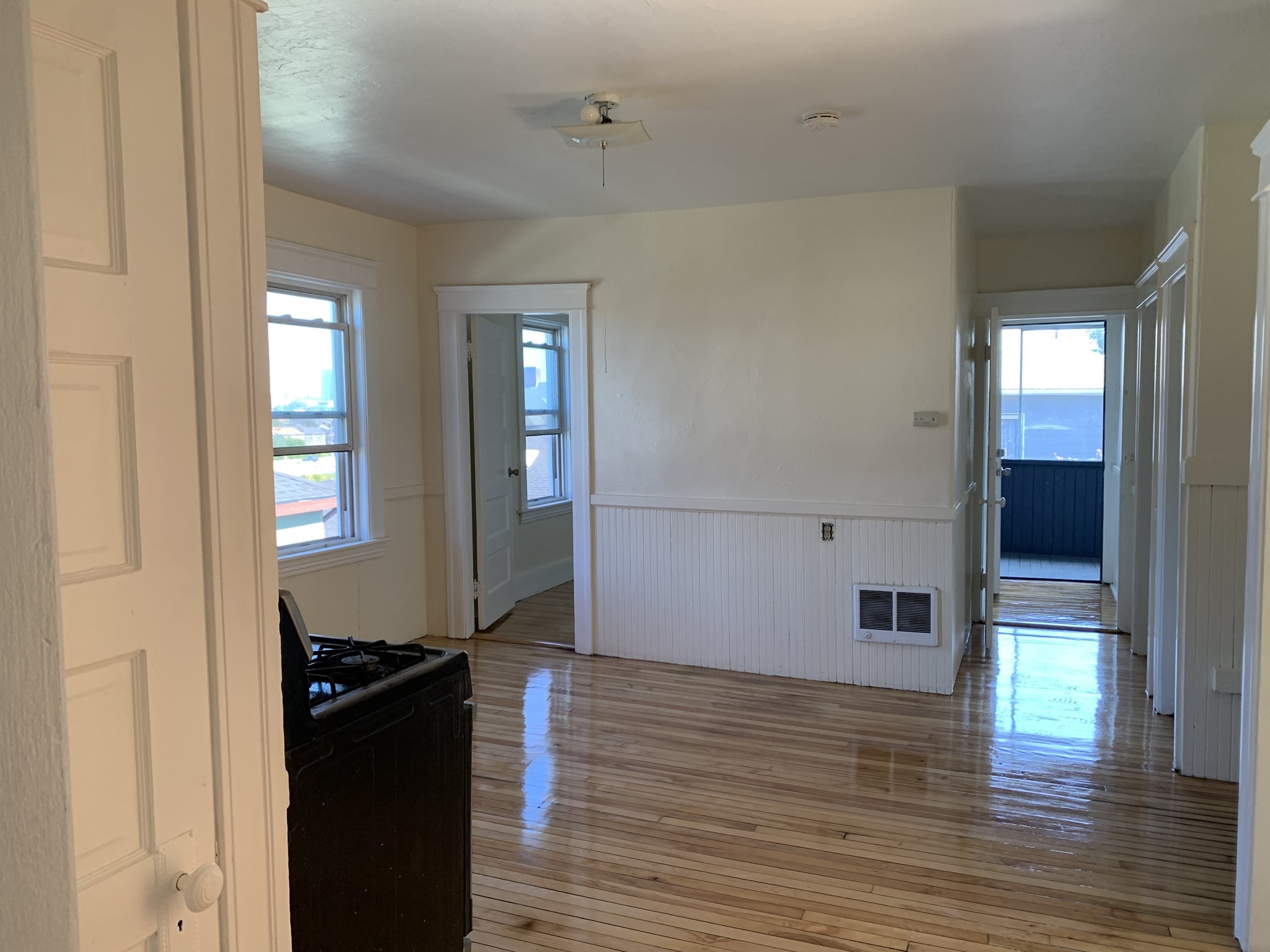 11 Diamond St Property Photo 12
