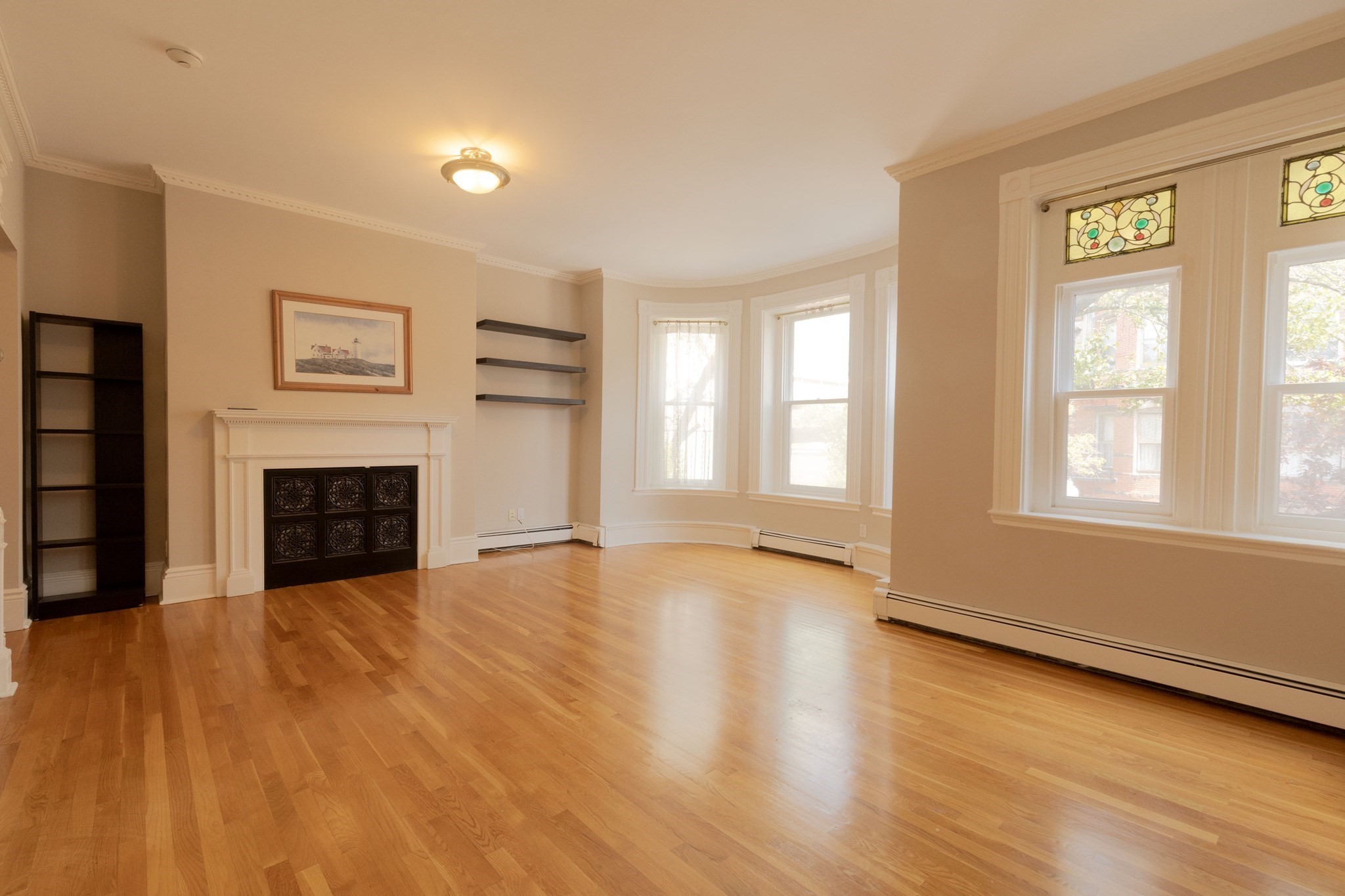 256 W Newton # 3 Property Photo 10