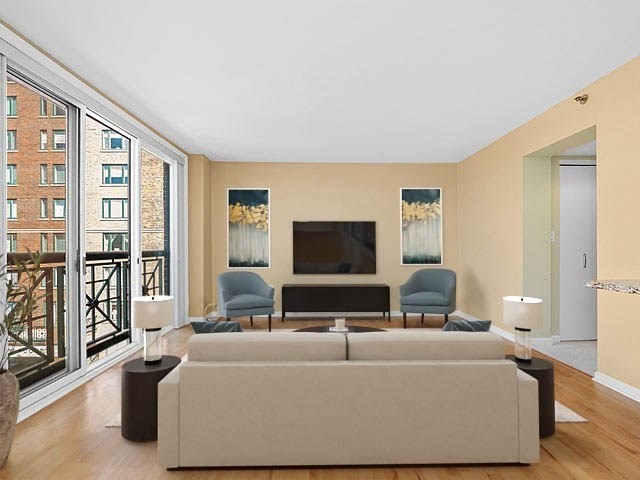 10 Rogers Street # 428 Property Photo 2