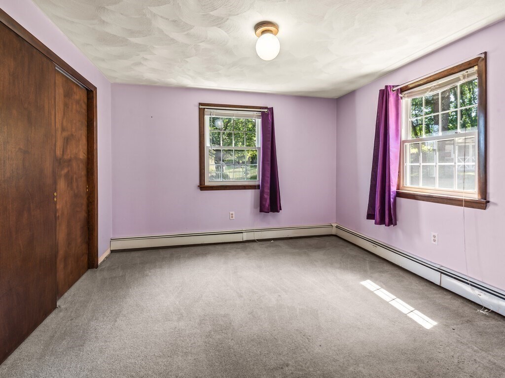 60 Burbank Rd Property Photo 13