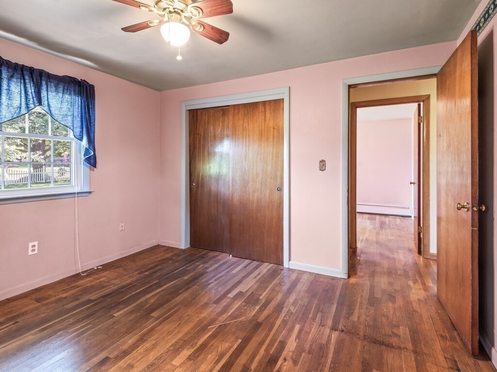60 Burbank Rd Property Photo 15