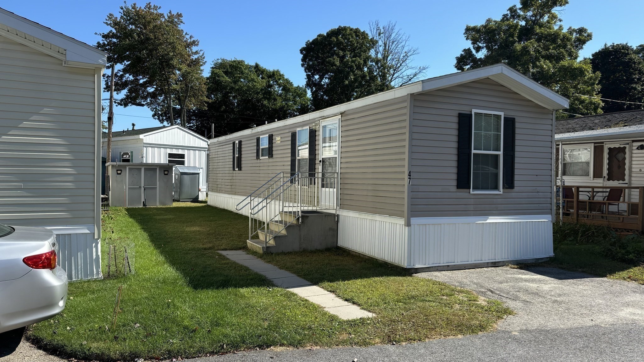557 Southwest Cutoff # 14 Property Photo 10
