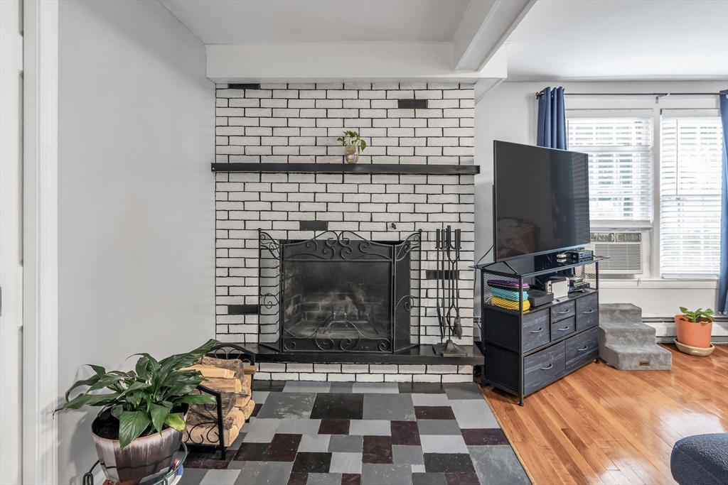 50 Chickering St Property Photo 6