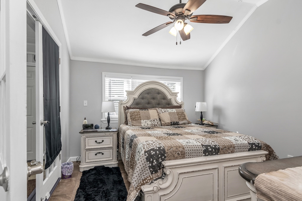 50 Chickering St Property Photo 14