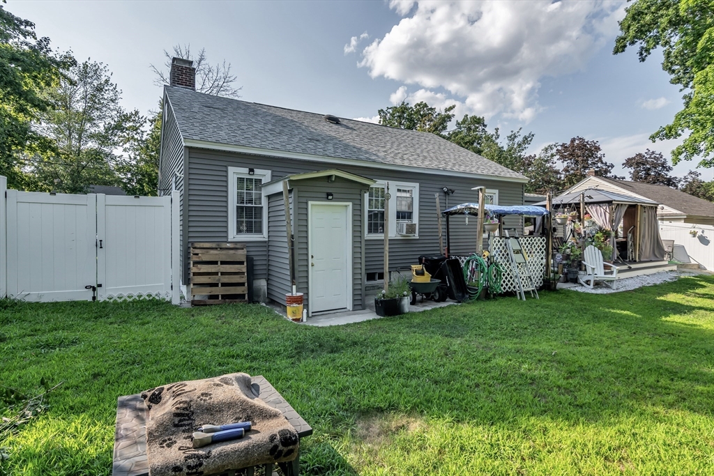 50 Chickering St Property Photo 19