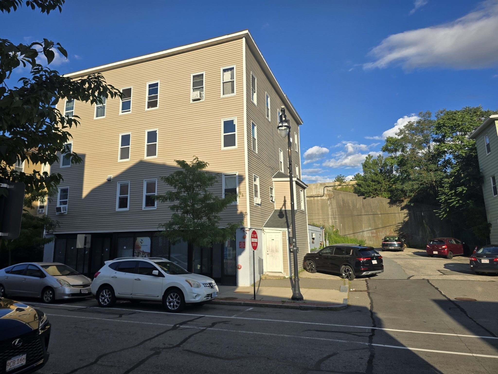 205 Millbury St # F Property Photo 1