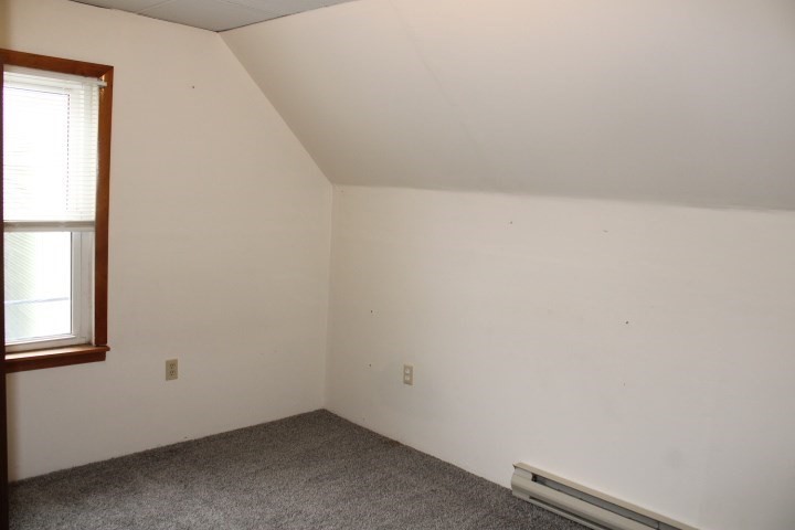 113 Pleasant St Property Photo 9