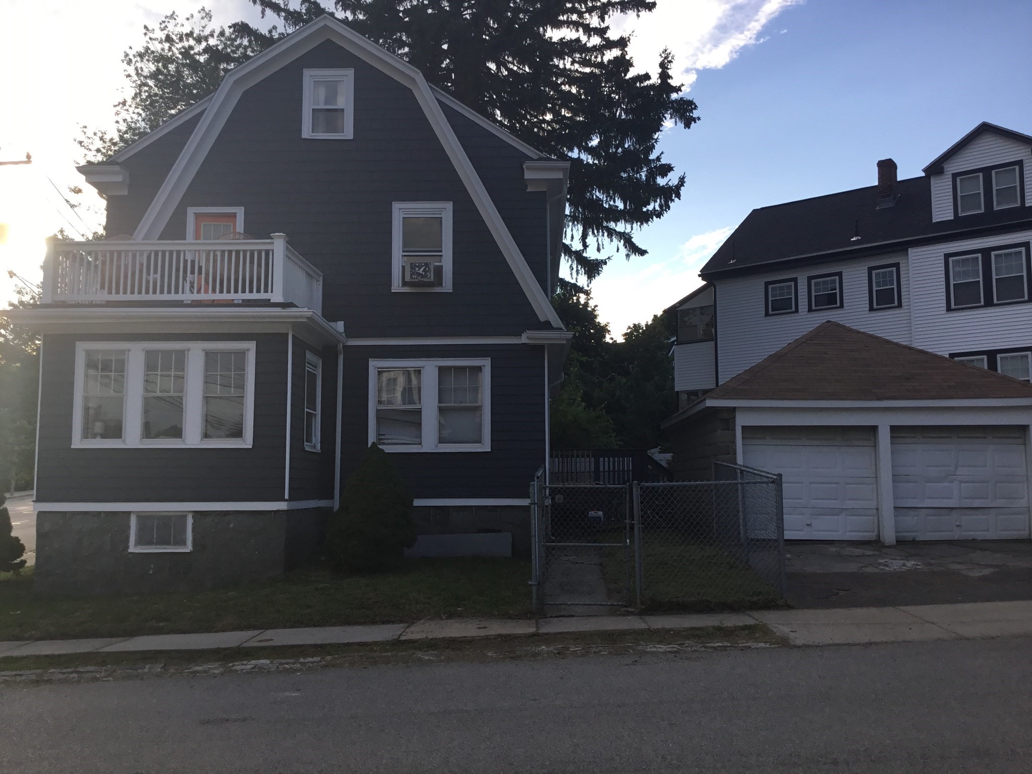 1162 Morton St Property Photo 5
