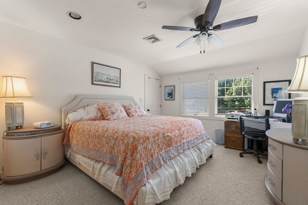 258 Edgartown-vineyard Haven Rd Property Photo 31