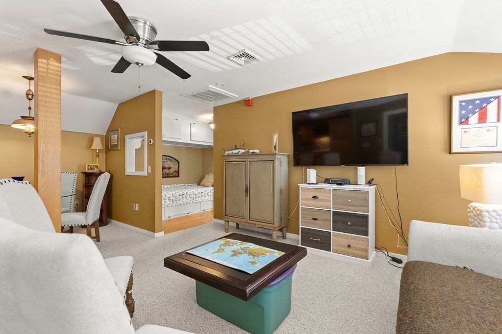 258 Edgartown-vineyard Haven Rd Property Photo 36