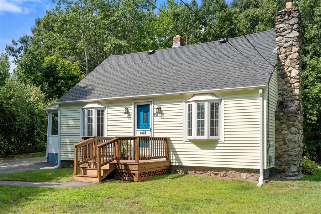 42 Pine Swamp Property Photo 1