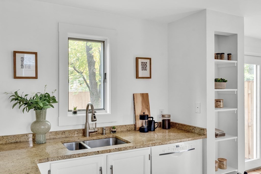 47 Cogswell Ave # 27 Property Photo 7