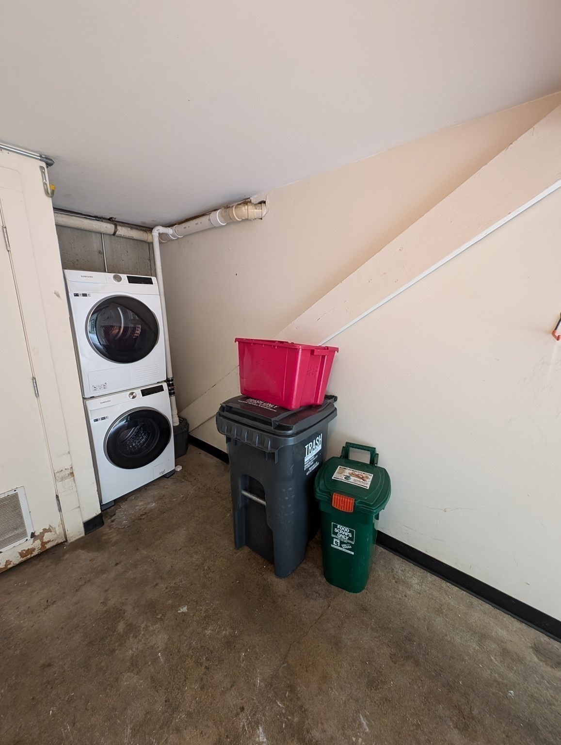 47 Cogswell Ave # 27 Property Photo 28