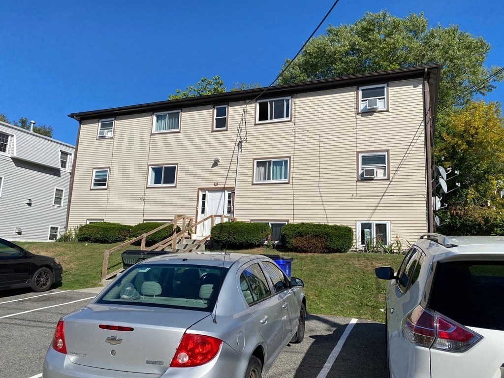124 Ash Street Property Photo 1