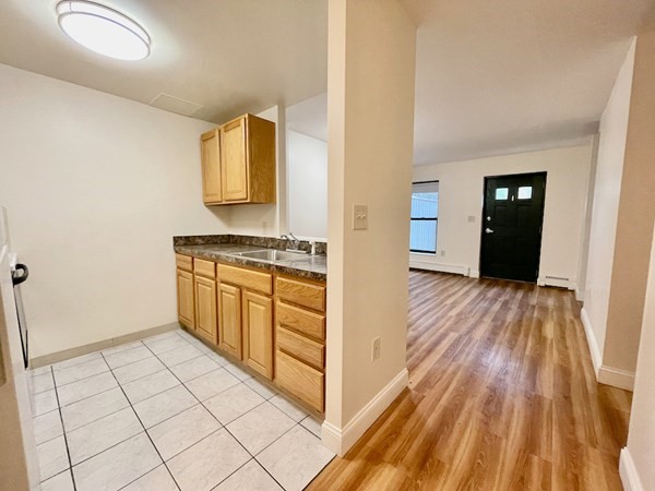 400 Massachusetts Avenue # 1 Property Photo 1