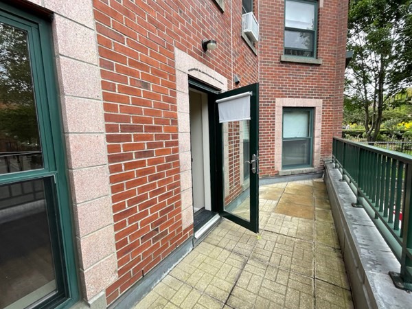 400 Massachusetts Avenue # 1 Property Photo 12