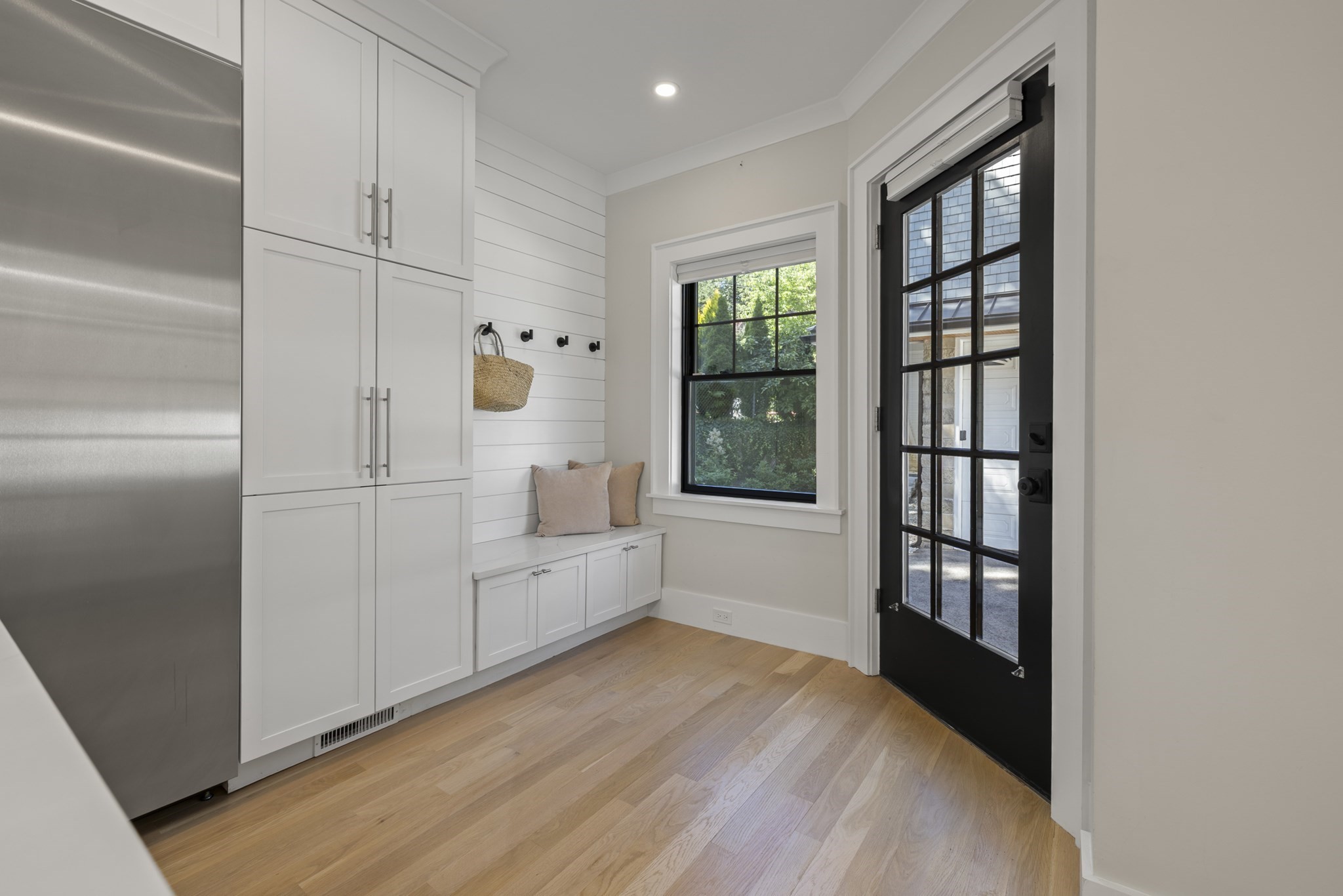 579 Centre St Property Photo 17