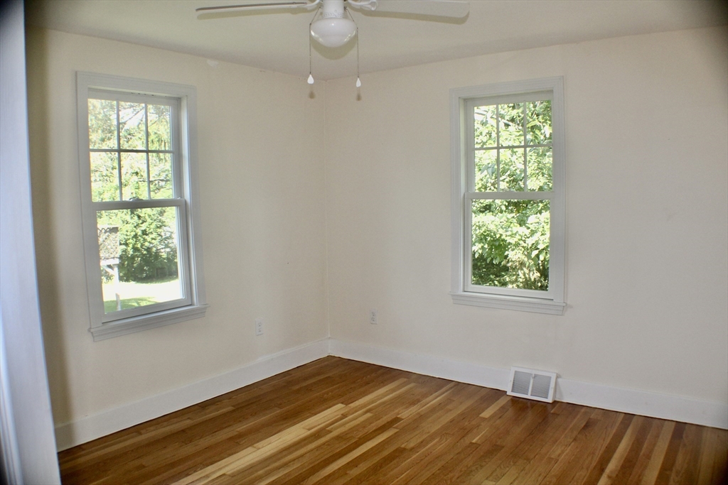 17 Didonato Ave Property Photo 8