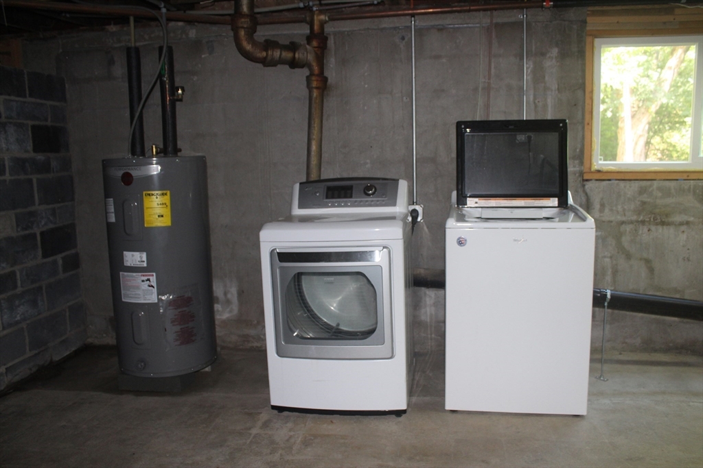 17 Didonato Ave Property Photo 13