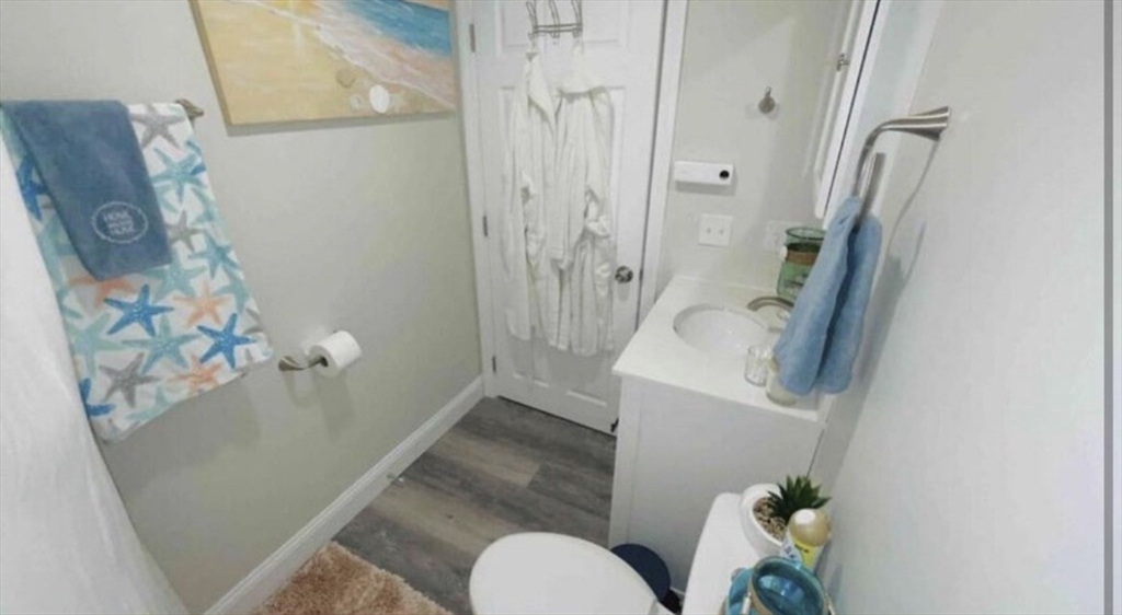 26 Crescent St # 26 Property Photo 7