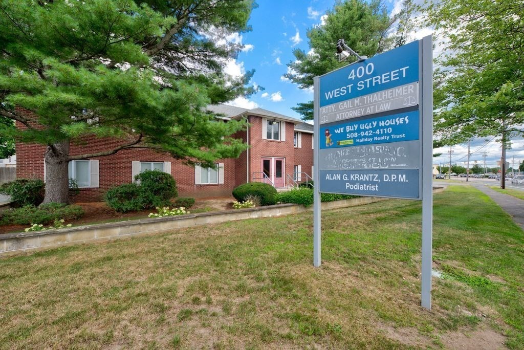 400 West Street Suite 1 Property Photo 2