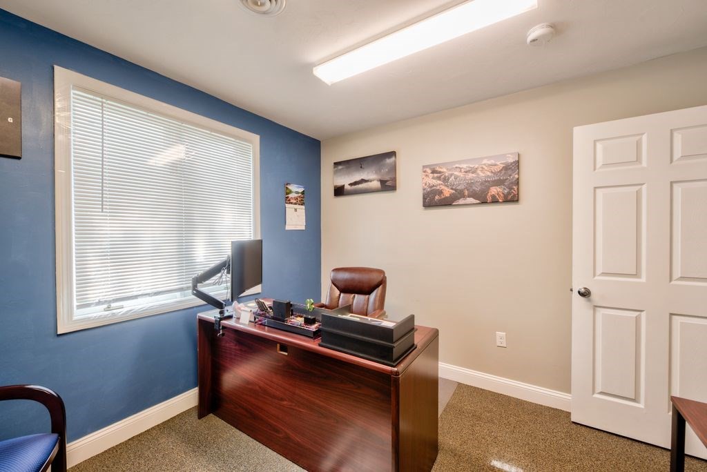 400 West Street Suite 1 Property Photo 15