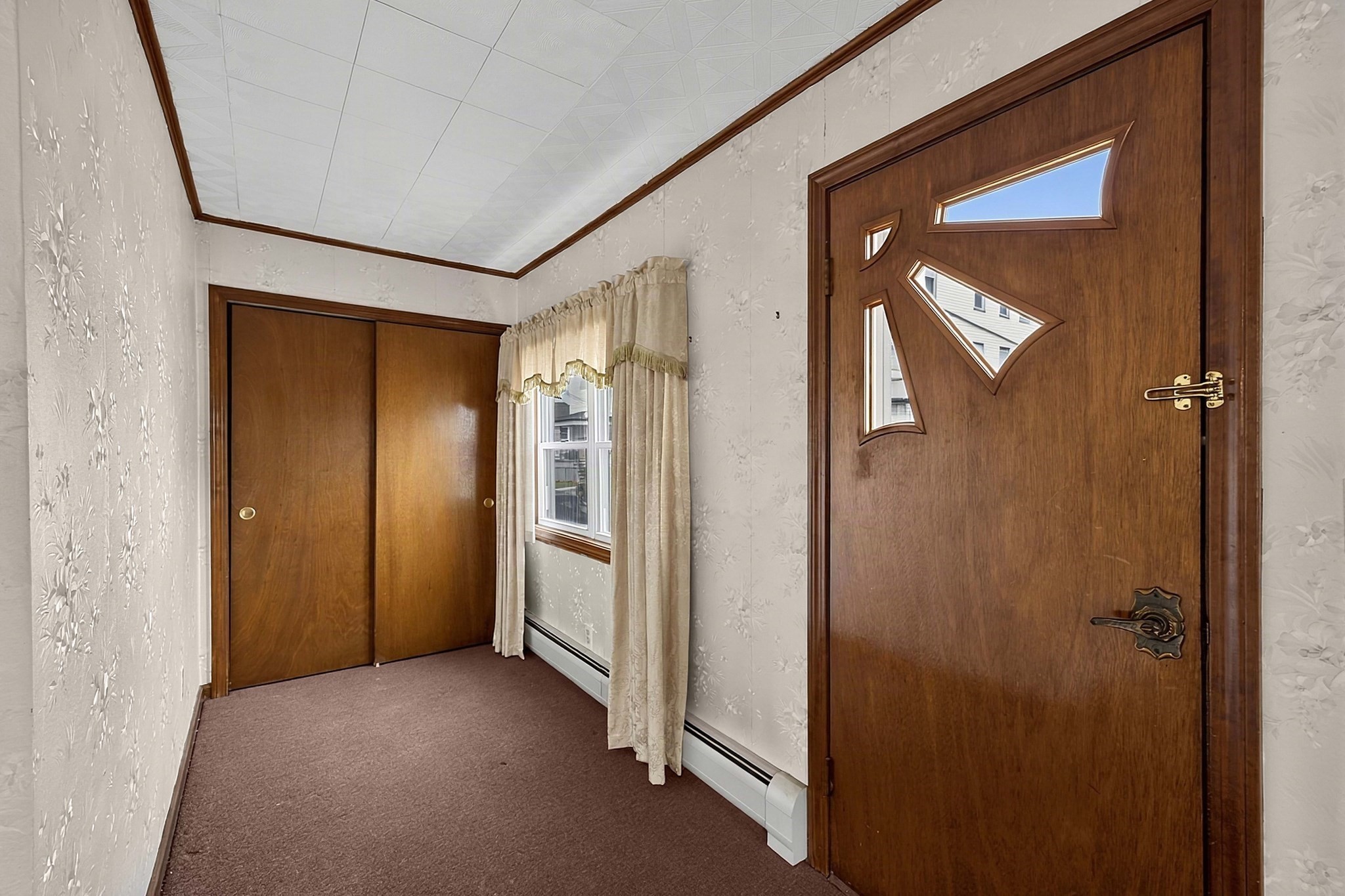157 Denver Street Property Photo 7