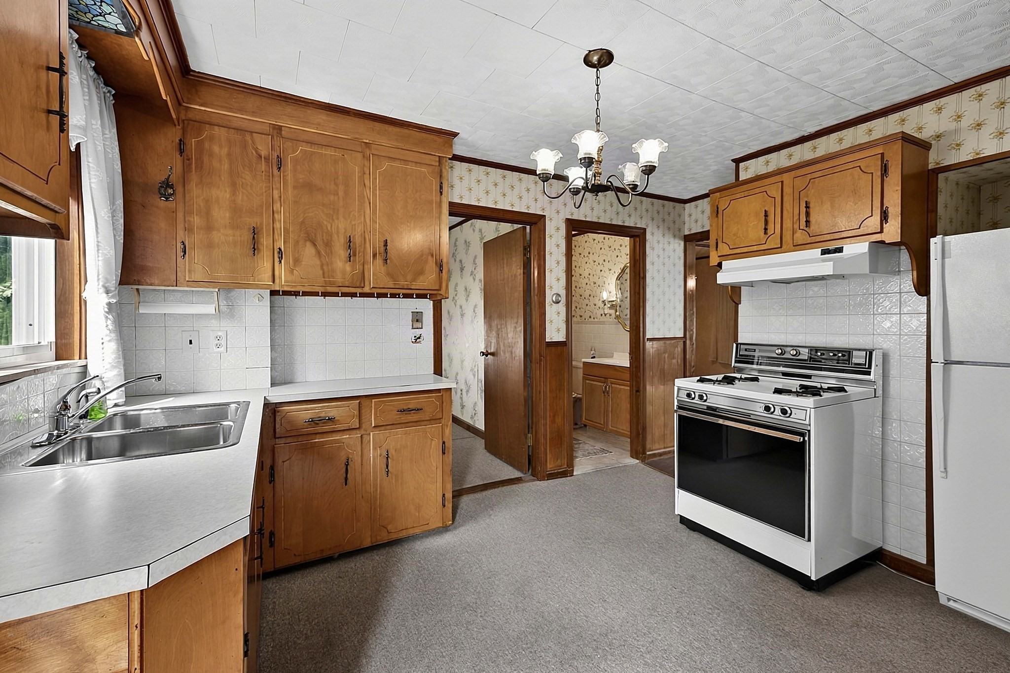 157 Denver Street Property Photo 10