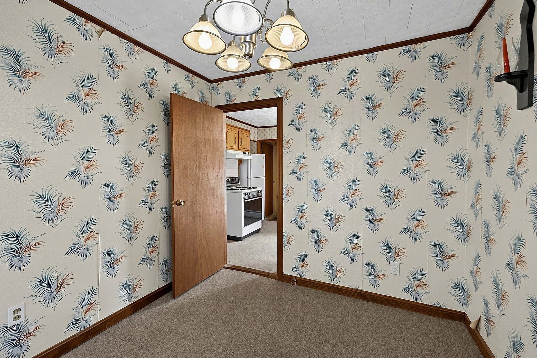 157 Denver Street Property Photo 15