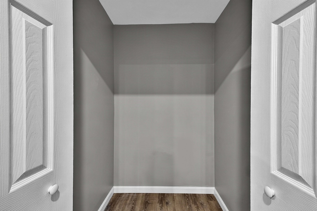 24 Emerson St Property Photo 20