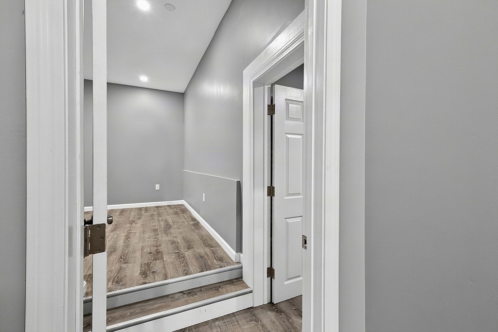 24 Emerson St Property Photo 21