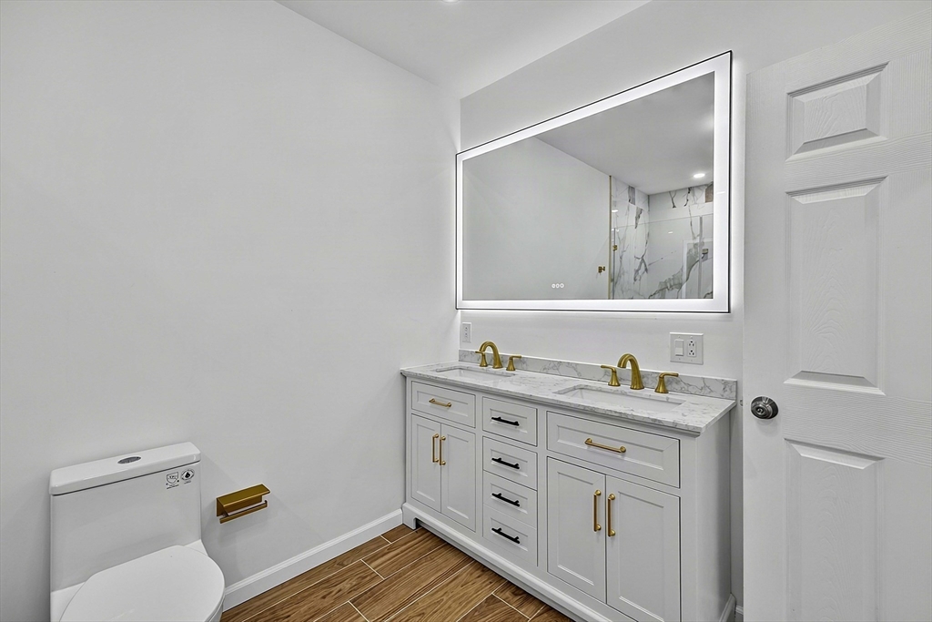 24 Emerson St Property Photo 30