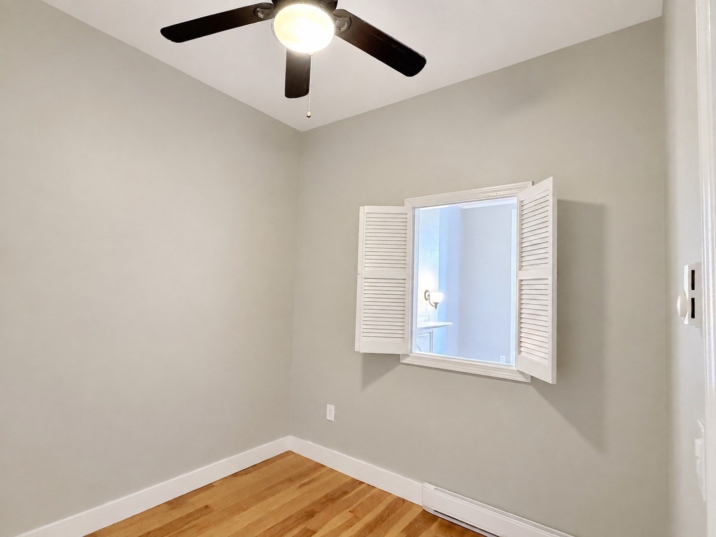 113 Beacon St # 5 Property Photo 4