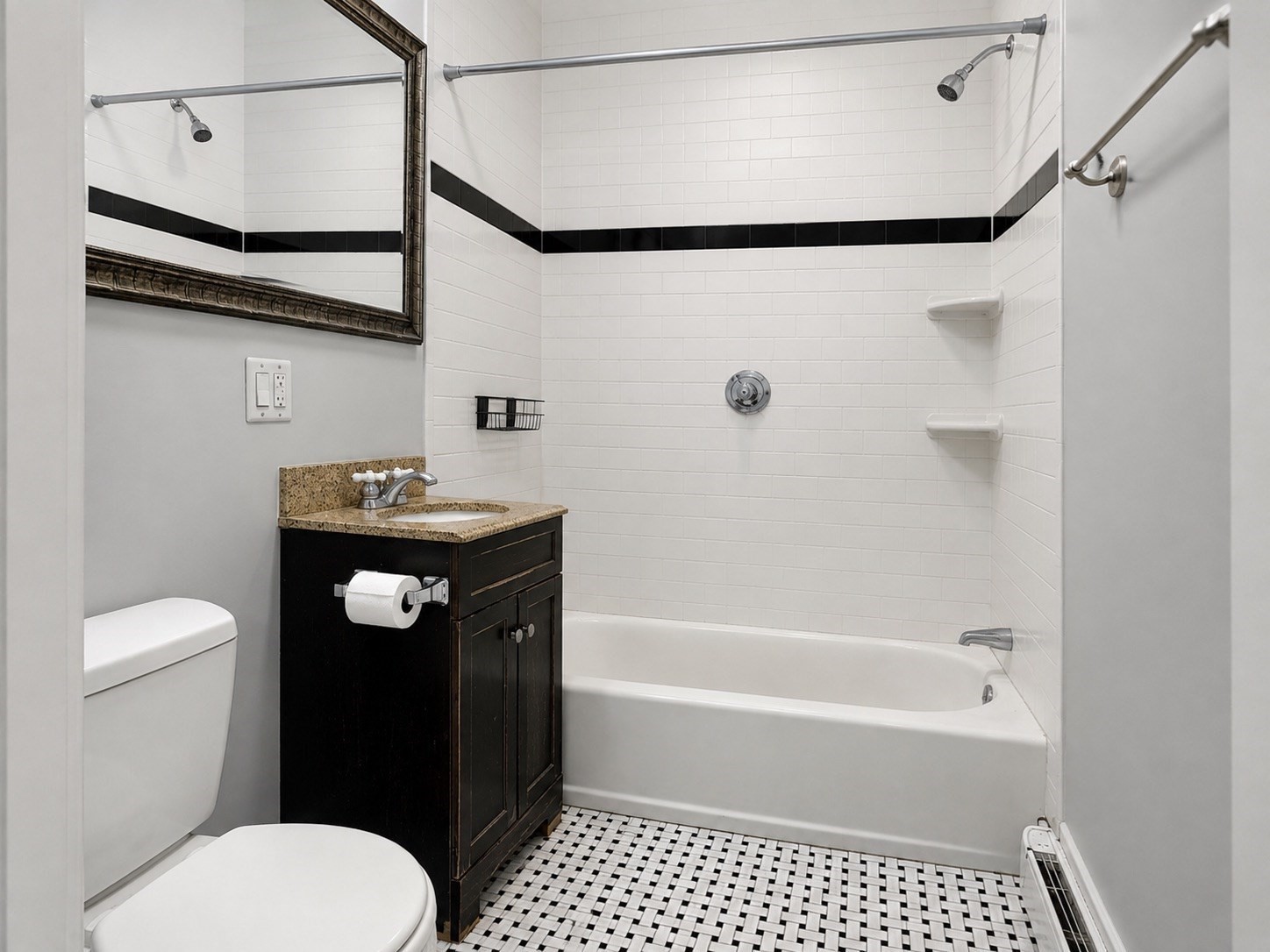 113 Beacon St # 5 Property Photo 7