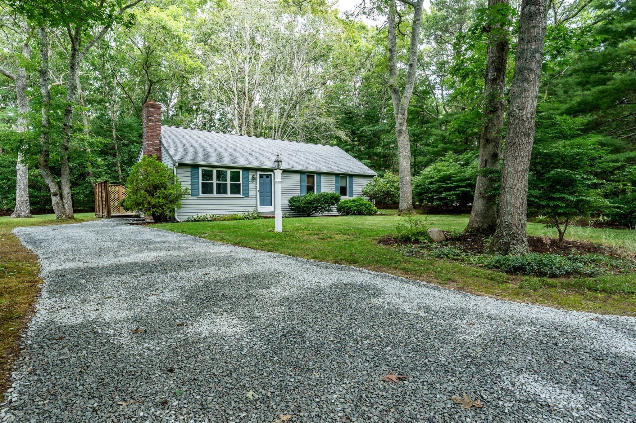 41 Bridle Path Property Photo 2