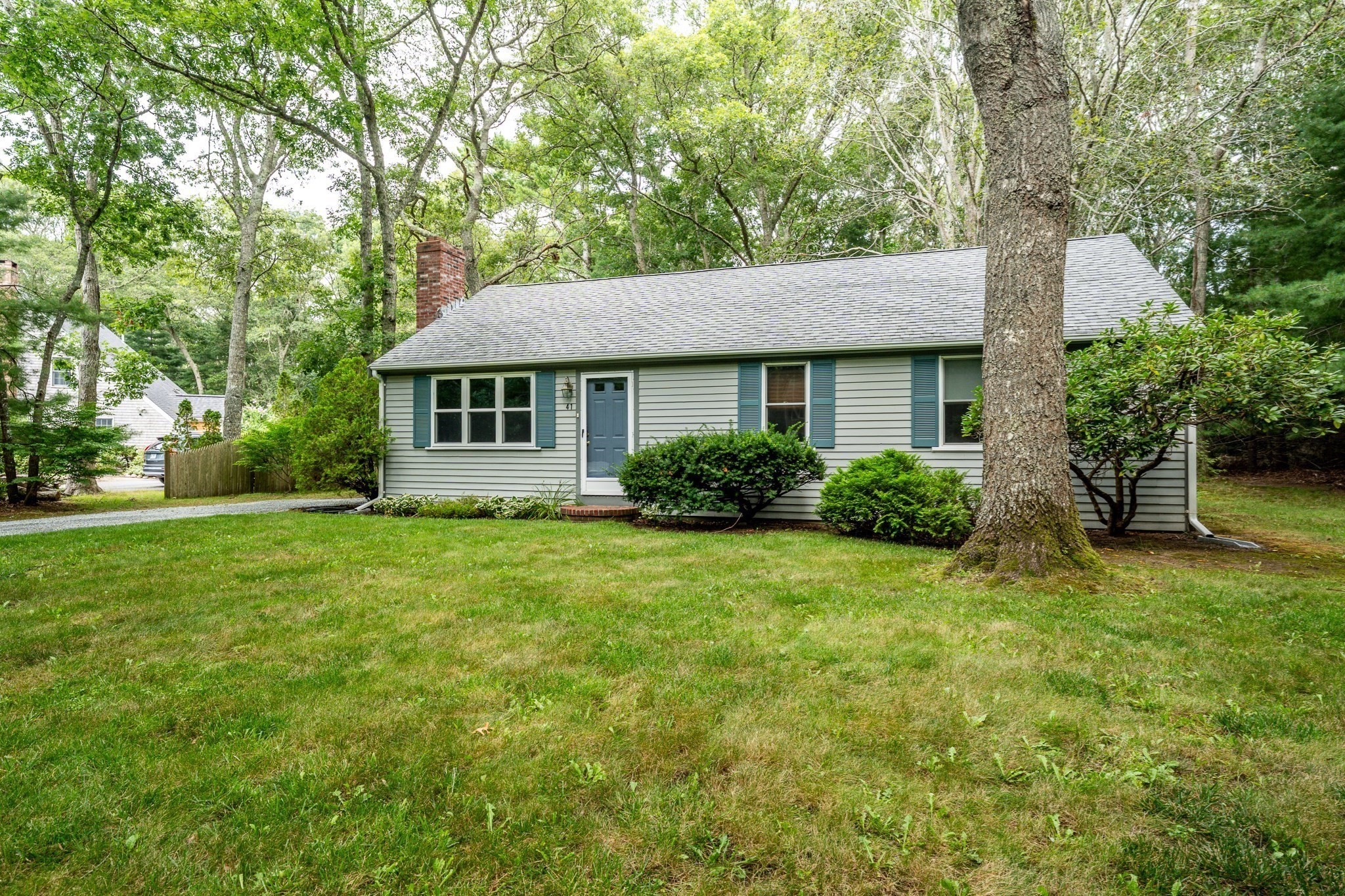 41 Bridle Path Property Photo 9