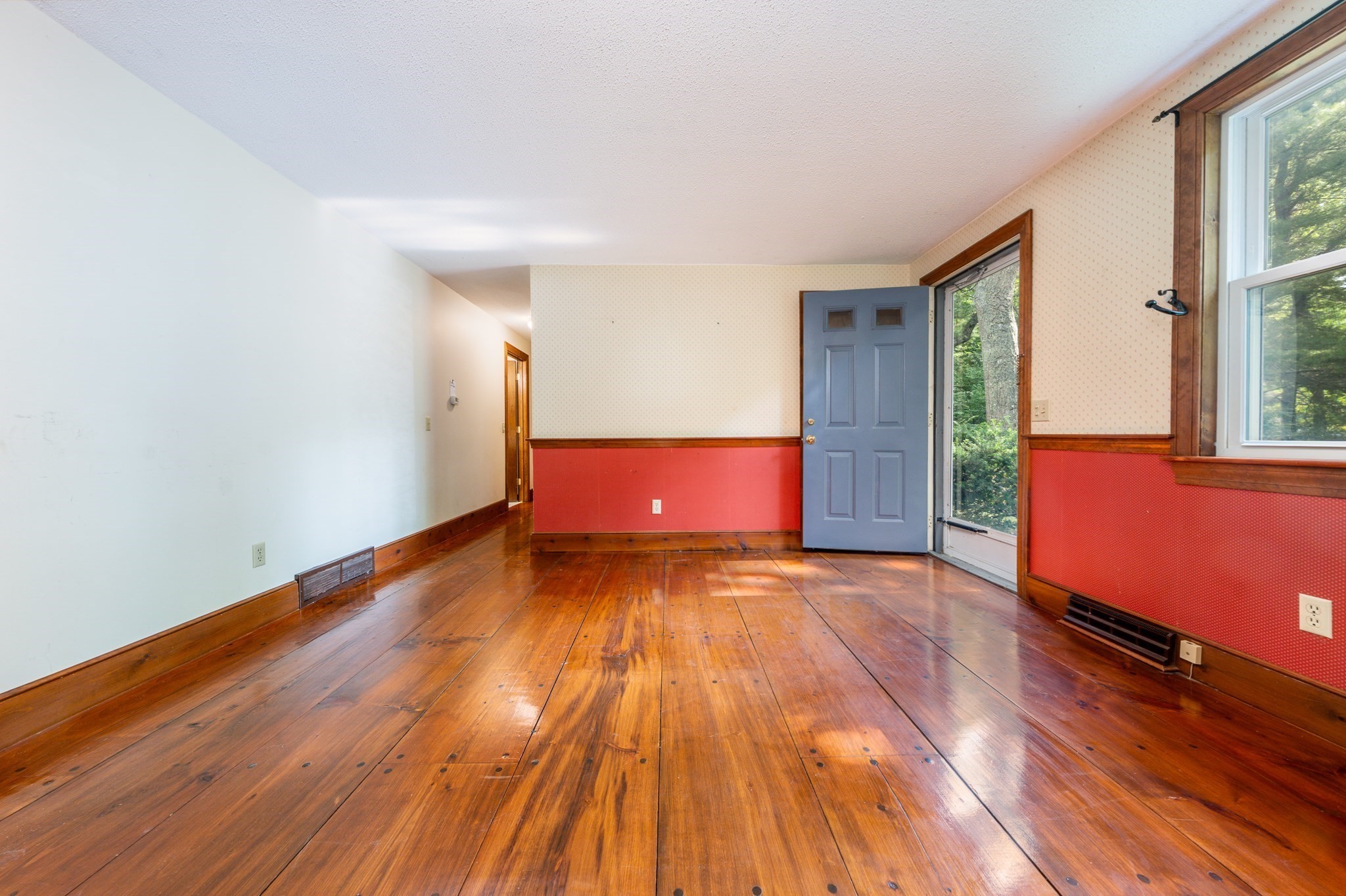 41 Bridle Path Property Photo 11