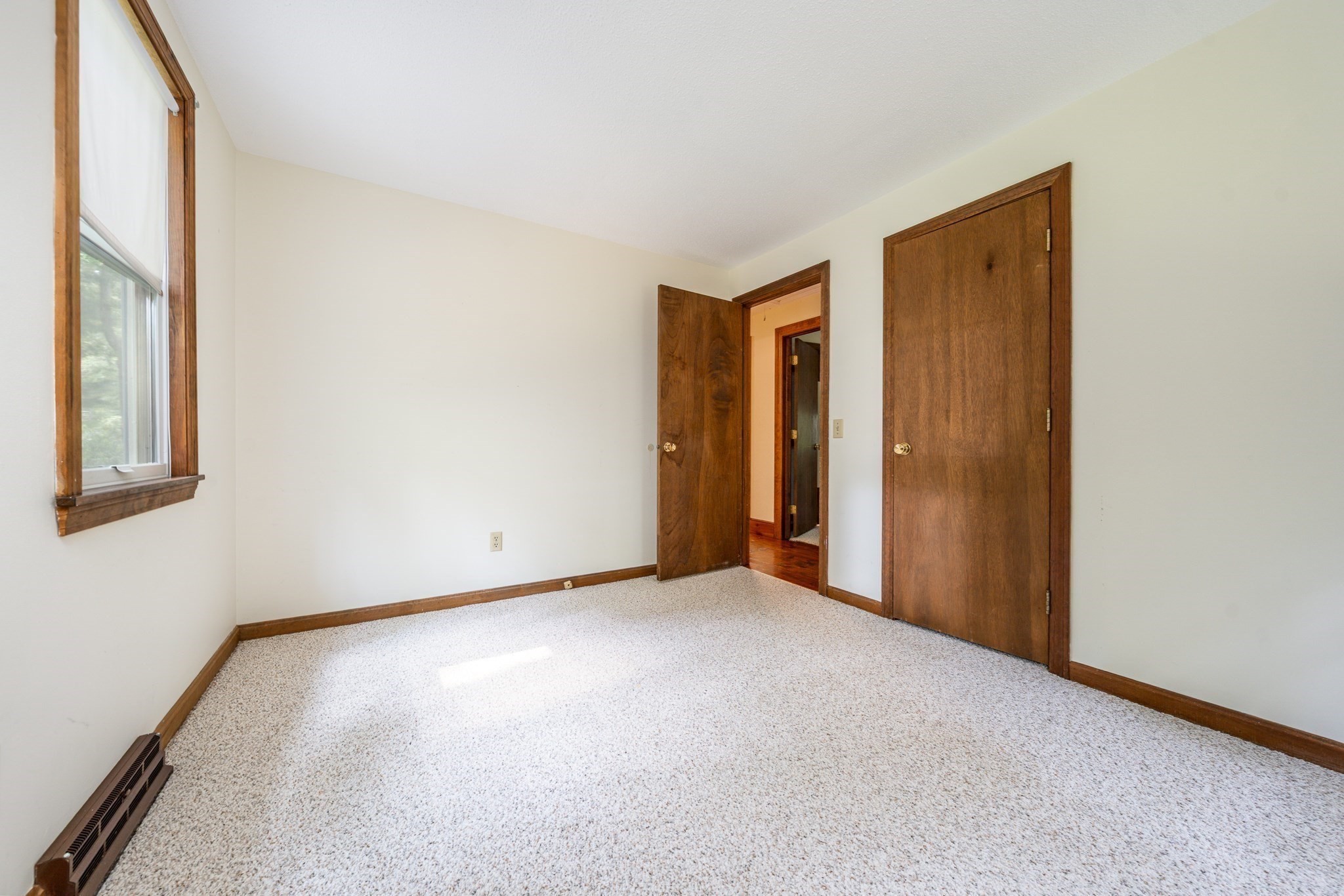 41 Bridle Path Property Photo 26