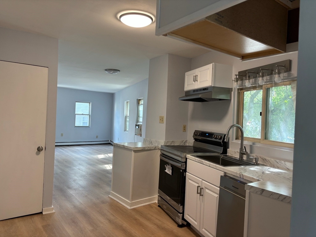 17 Howell Ct. Property Photo 1