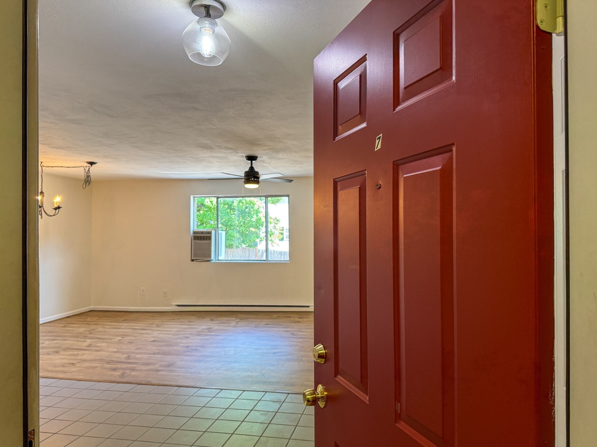 212 Fisher St # A7 Property Photo 6