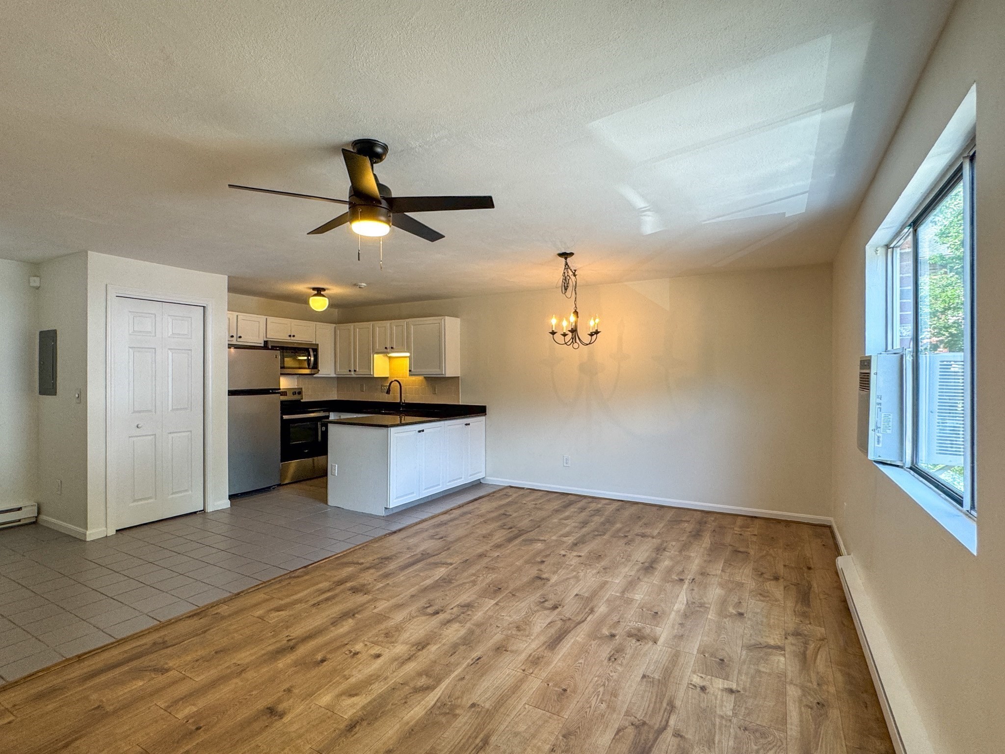212 Fisher St # A7 Property Photo 16